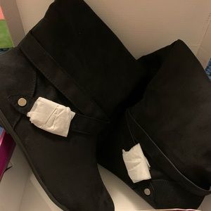 Rampage Ladies Boots Size 10M